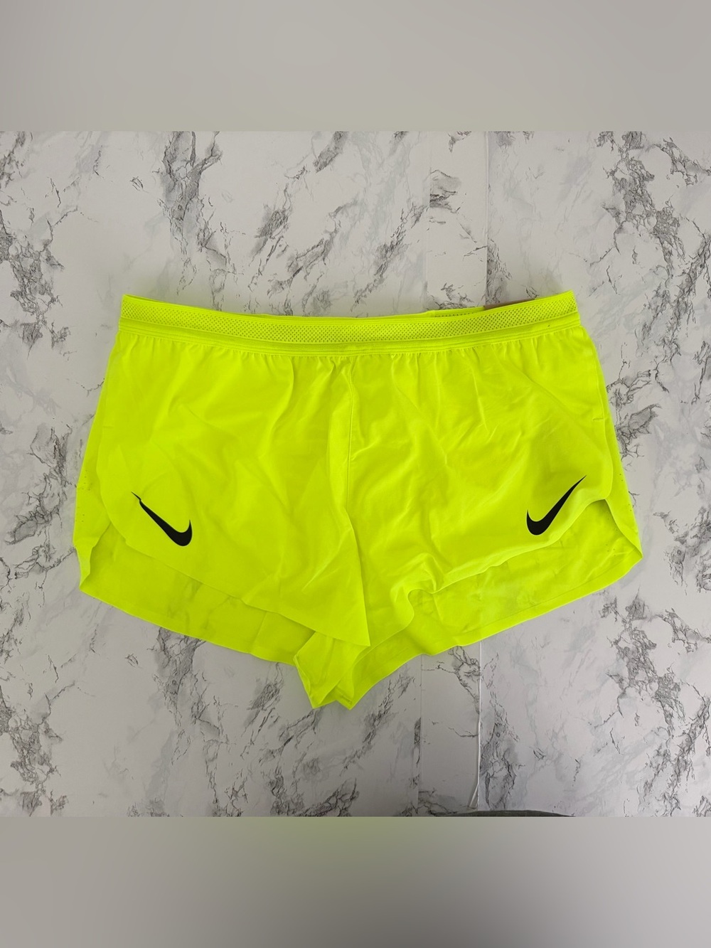Nike Aeroswift Dri-Fit ADV 2" Volt Brief Lined Running Shorts Men’s Size Large